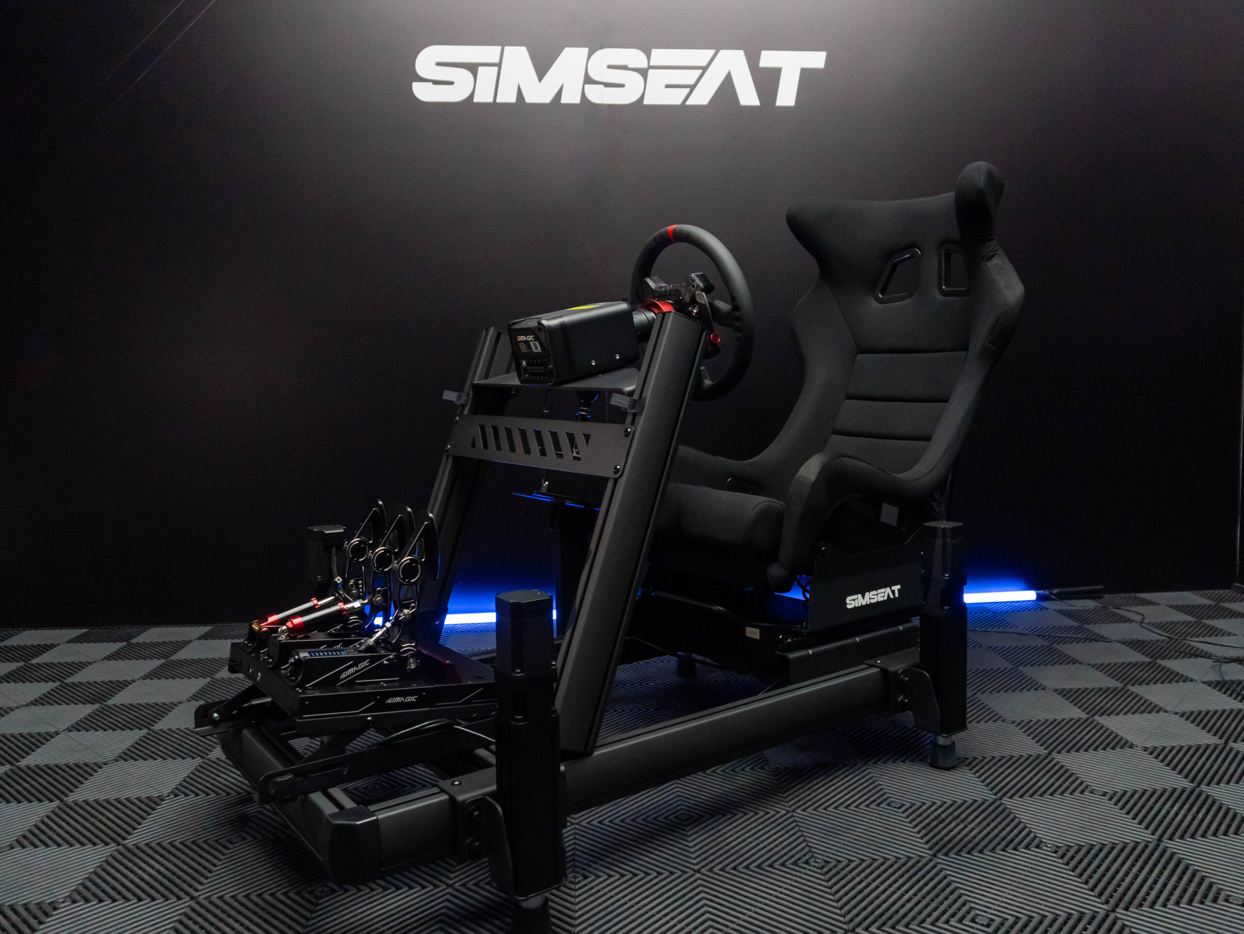Подвижная платформа для автосимулятора Simseat рис 1 Подвижная платформа для автосимулятора Simseat рис 1