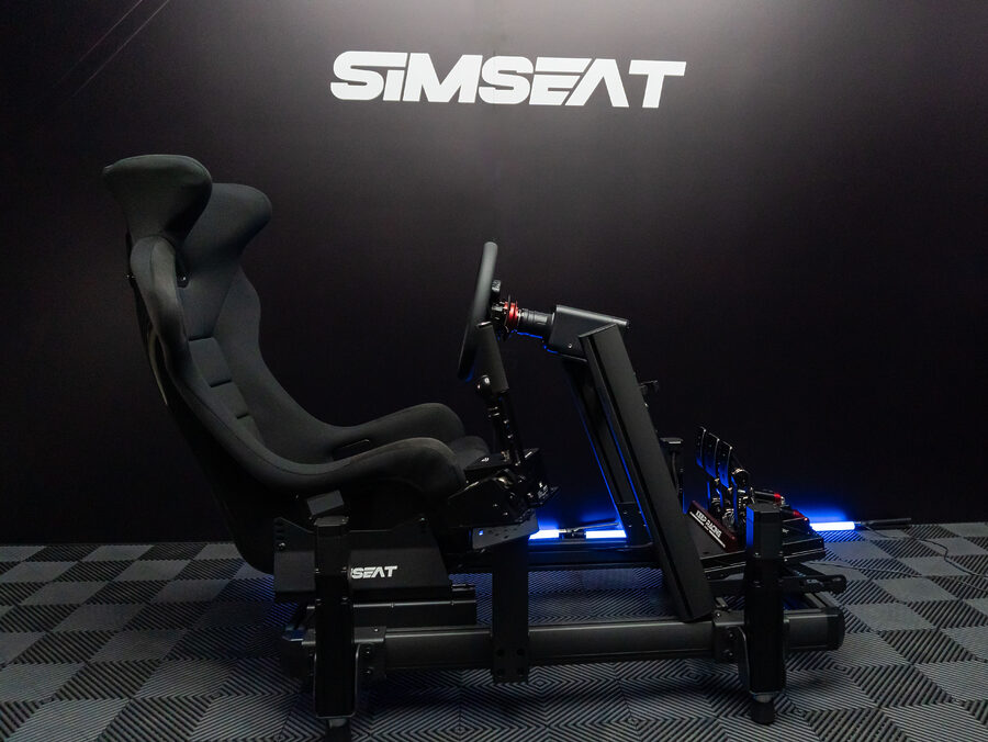 Подвижный кокпит Simseat EVO с Simagic — вид 5